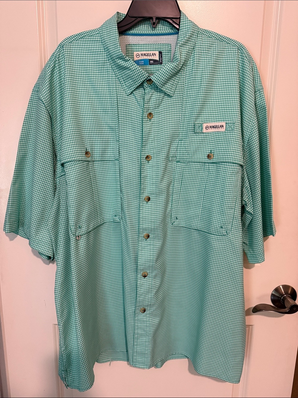 Magellan Outdoors Men’s Short-Sleeve Button-Down Shirt - Mint Green Gingham